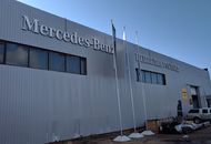 Фасадные буквы для офисов компаний Mersedes-Benz и Цеппелин Русланд – вид при дневном свете