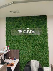 Табличка из оргстекла с накладными буквами из оргстекла